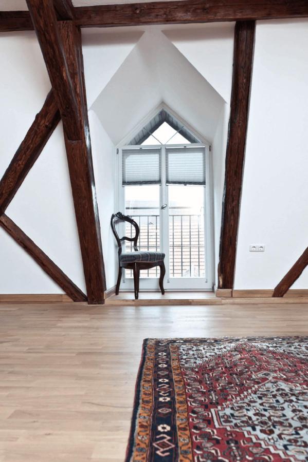 Gasthof Zum Schwan Sommerach Zewnętrze zdjęcie